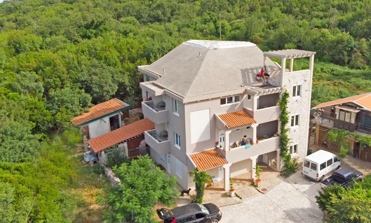 Mirta Apartments Family Farm Budva Exterior foto